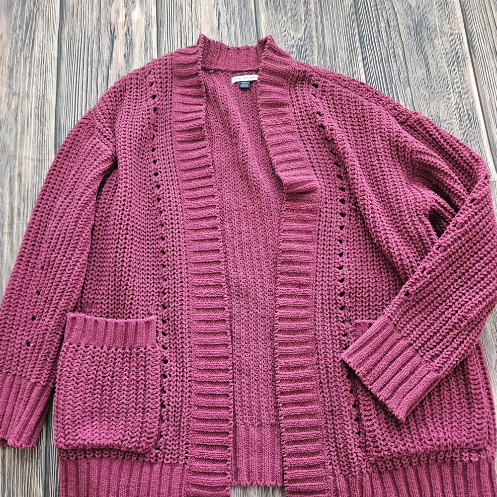 American Eagle Berry Wine Red Chunky Knit Sweater Oversized Cardigan XS